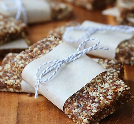 Copycat Apple Pie Larabar Bars recipe betty crocker darlene michaud