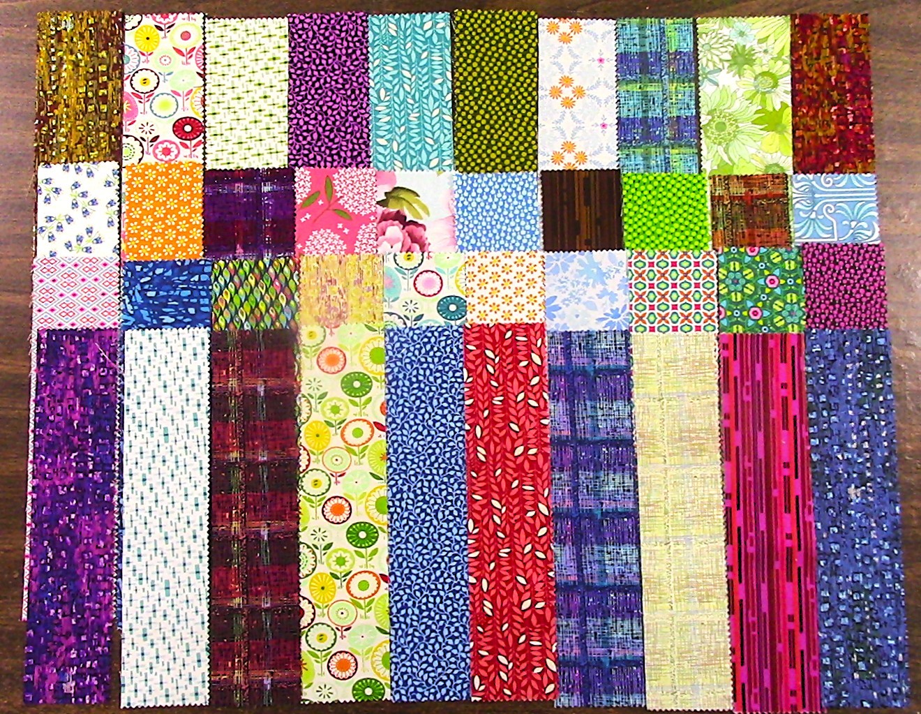 40 Scrappy Layer Cake Strips Lot 2 – No Duplicates (5554) « Darlene Michaud